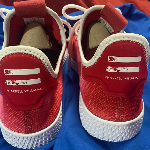 Adidas Pharrell Williams Holi HuTennis - Picture 4 of 7